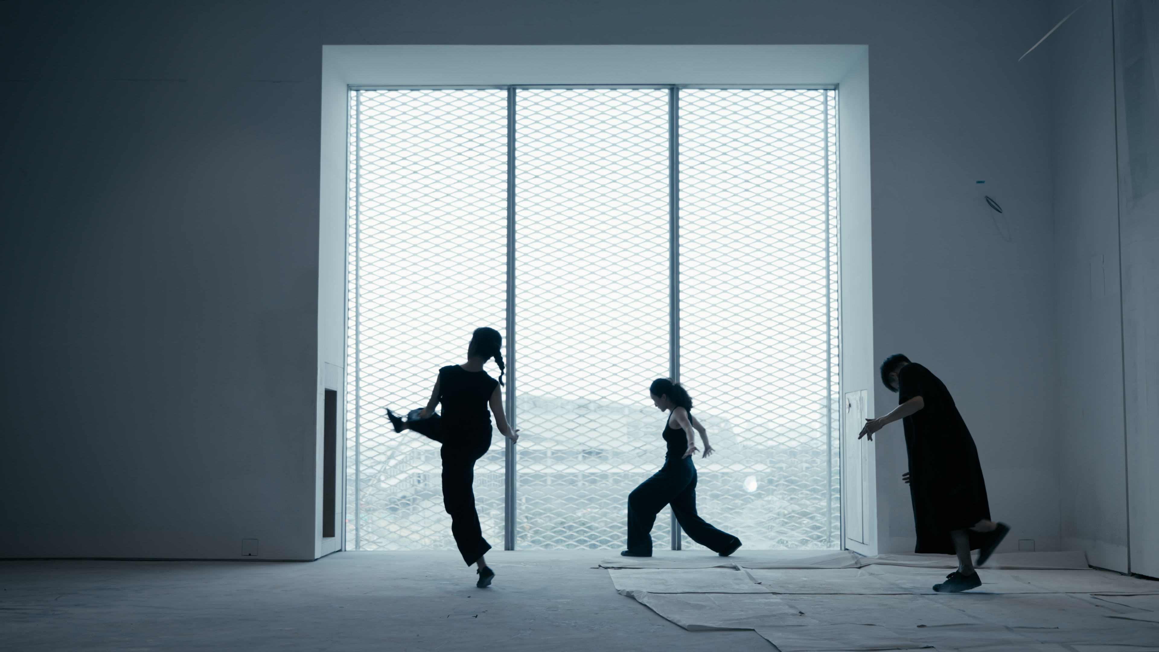 13. 文勝鉉《論薄與透明之物》,2025,影片截圖