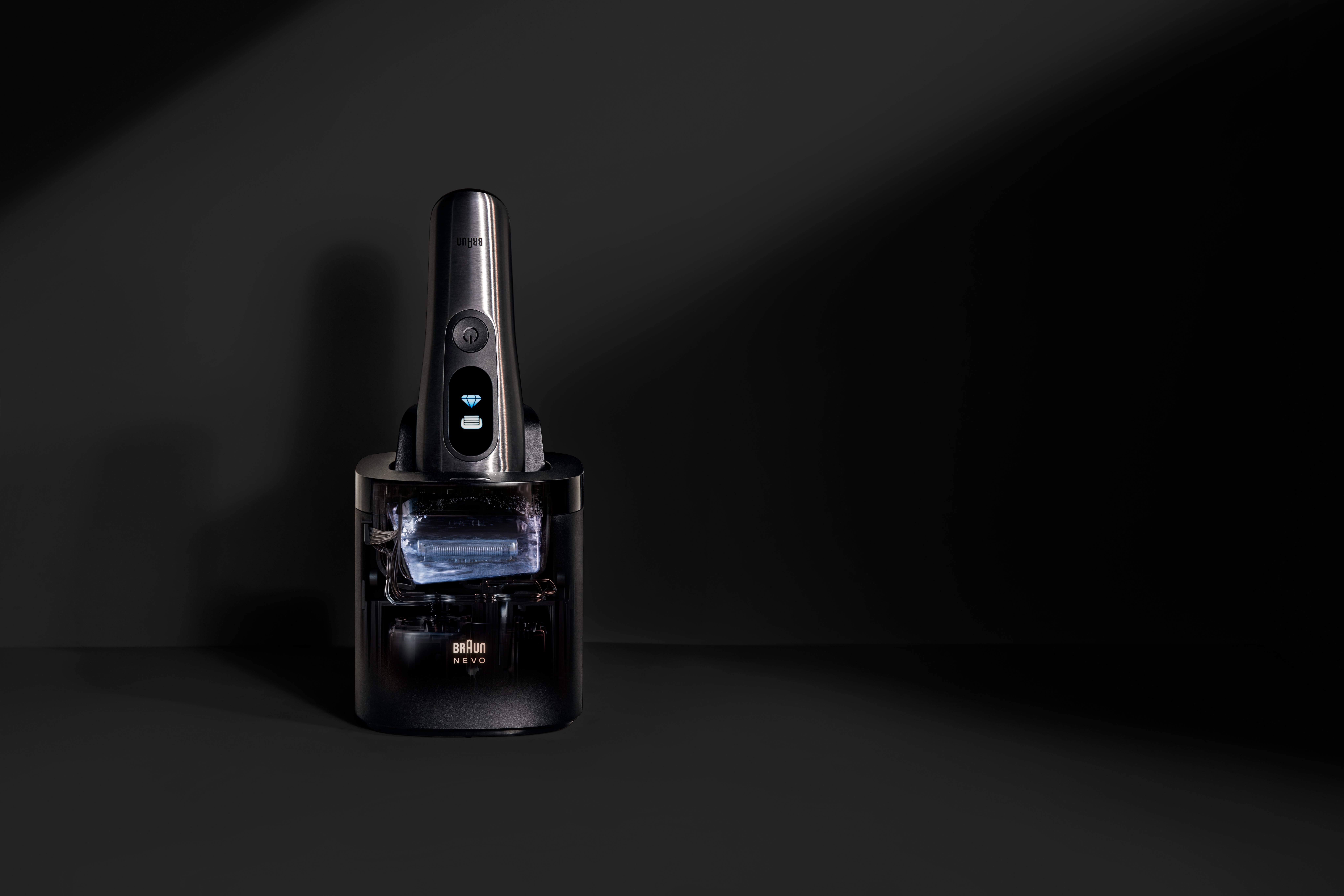 5_BRAUN NEVO 諧振音波電鬍刀