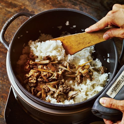 144牛肉牛蒡拌飯